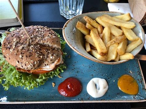 hans im gluck menu|Burger Restaurant & Bar